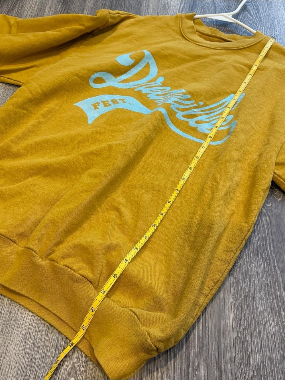 Dreamville Festival Crewneck Mustard Yellow Sweatshirt Size M - Picture 5 of 6